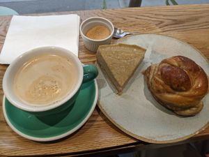  at Land & Monkeys - Roquette in Paris