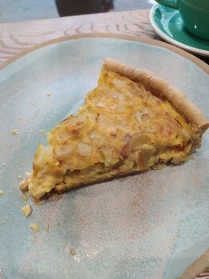 quiche lorraine at Land & Monkeys - Roquette in Paris