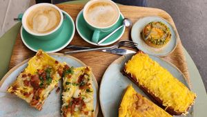 Perfect cappuccino and breakfast at Land & Monkeys - Roquette in Paris