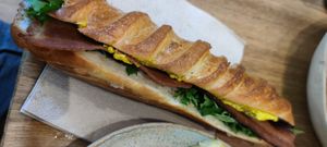 BLT sandwich at Land & Monkeys - Roquette in Paris