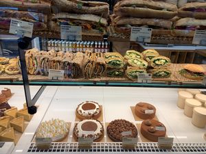 Options at Land & Monkeys - Roquette in Paris