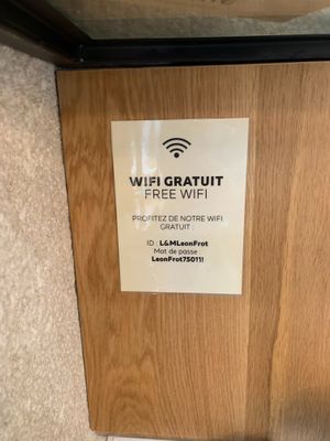 Wifi at Land & Monkeys - Roquette in Paris