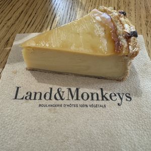 Flan  at Land & Monkeys - Roquette in Paris