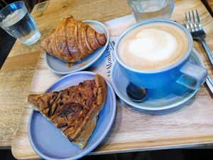 Flat white, croissant, quiche lorraine at Land & Monkeys - Roquette in Paris