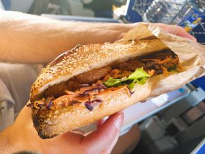 Sandwich Fermier at Land & Monkeys - Roquette in Paris