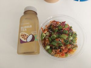 Bubble tea, cucumber and mango salad at POKAWA in Nancy