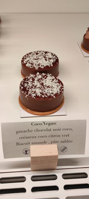 Coco vegan at Sucré Coeur in Paris