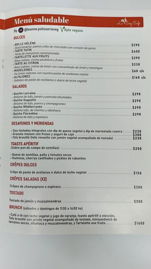 Léonne pâtisserie veg menú at Le Coq Café in Buenos Aires