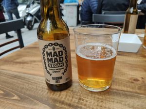 Mad Mad Vegan craft beer at Mad Mad Vegan - Lavapiés in Madrid