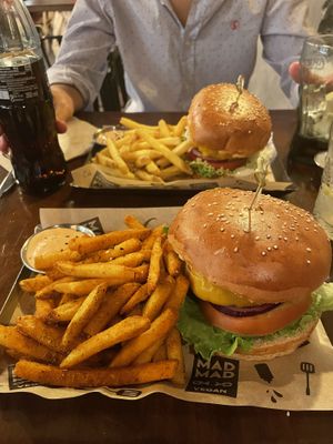 The food was incredible!!! The burgers taste was exactly like the non vegan ones. 5 stars to this restaurant in Madrid ❤️ at Mad Mad Vegan - Lavapiés in Madrid