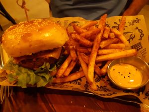 Vegan burger (2) at Mad Mad Vegan - Lavapiés in Madrid
