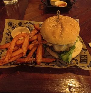 Burger Caimanera (secret menu) at Mad Mad Vegan - Lavapiés in Madrid