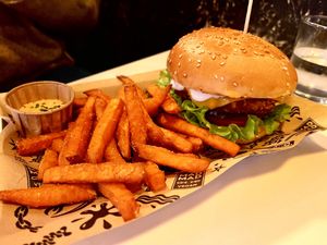 ROCK’N CHICK’N con Sweet Potato #Veganuary at Mad Mad Vegan - Lavapiés in Madrid