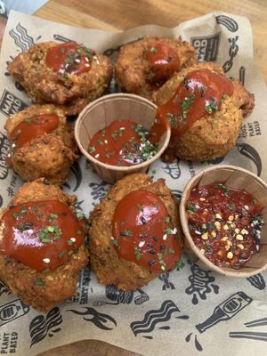 Alitas de coliflor   at Mad Mad Vegan - Lavapiés in Madrid