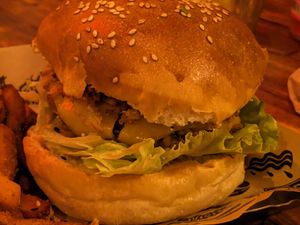 Burger at Mad Mad Vegan - Lavapiés in Madrid