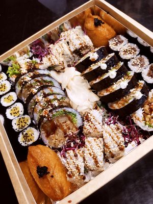 Futari set at Yami Vegan Sushi in Katowice