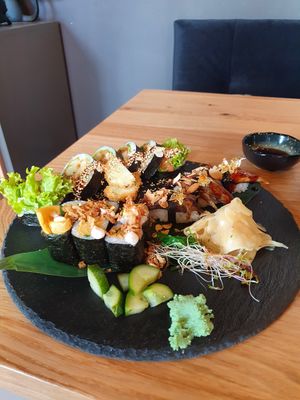 Hosomaki tamago, nigiri eel, futomaki CFK at Yami Vegan Sushi in Katowice