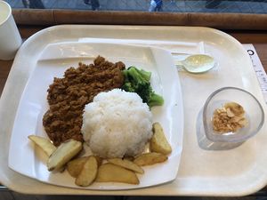 Dry curry (Vegan label)   at SARIO 聘珍茶寮 - Chinatown in Yokohama