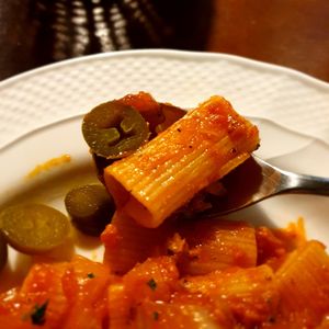 they must have the gossip that i need chillies on everything at Right Here at Very Front in Seoul