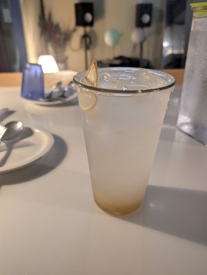 Lemonade at Right Here at Very Front in Seoul