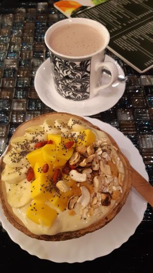 Smoothie bowl and hot cacao reishi at Veganecessity Cafe in Phuket