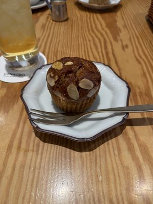 Caramel almond muffin  at Cinagro Organic Salad & Cafe そごう大宮 in Saitama
