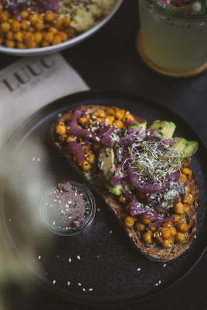 Stulle GINA (vegan) at LUUC Café in Karlsruhe