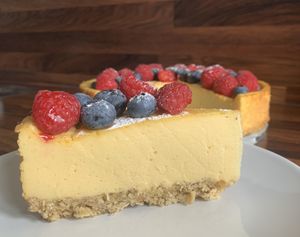 Vegan lemon cheesecake at Plant Cakery in Pijnacker
