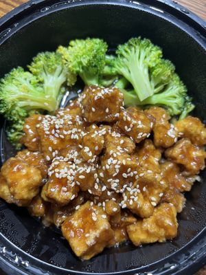 Sesame Tofu  at Dragon Thai & Vegetarian Cuisine in Denison