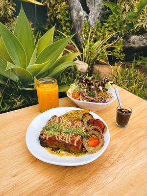 Almoço completo. Das 12h às 15h. at 3 em 1 Alimentos +Saudáveis in Garopaba