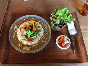 Curry plate ¥1,400 at Fato in Chiba