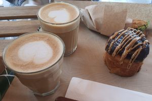  at Simonchu Cakes in Tel Aviv