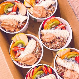 organic açaí bowl at Maâbanana in Moliets