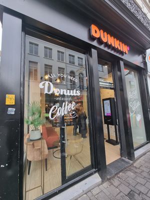 Front at Dunkin' in Ghent