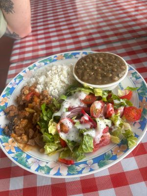 Vegan lunch plate $6 at Rinconcito Vegano in Boquete
