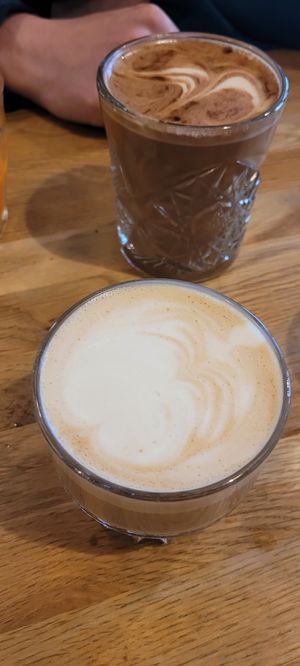 Kaffee at Joy of Madhu (Noams) in Munich