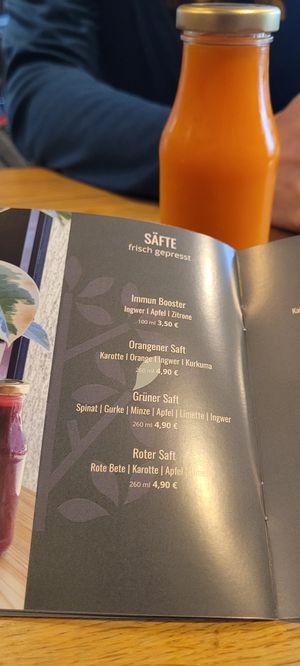 Orange Saft at Joy of Madhu (Noams) in Munich