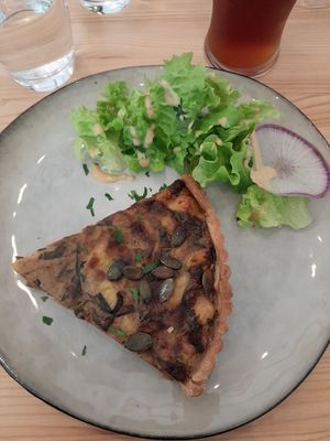 Quiche acelgas at Maison Watson in Angers