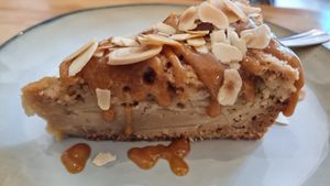 Apple cake with caramel 🍏🍎 at Maison Watson in Angers