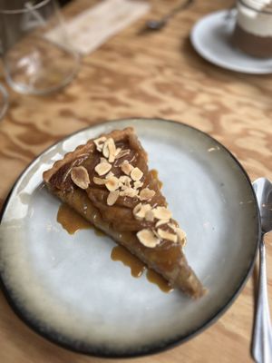 Dessert : pie   at Maison Watson in Angers