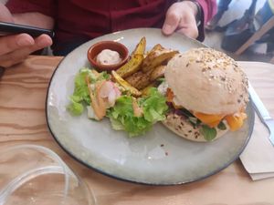 Falafel burger at Maison Watson in Angers