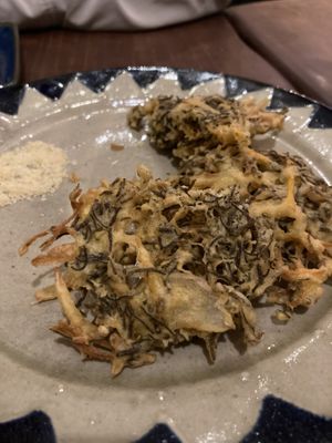 Mozuku Seaweed tempura  at Tamatebako in Naha