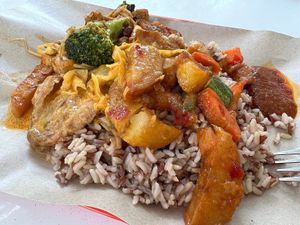 $3 only   at Tuan Yuan Vegetarian 团圆素食 in West Singapore