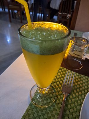 Citron a la menthe drink at Sufra in Rabat