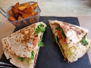 Vegan wrap at Bendita Lokura 73 in Benidorm