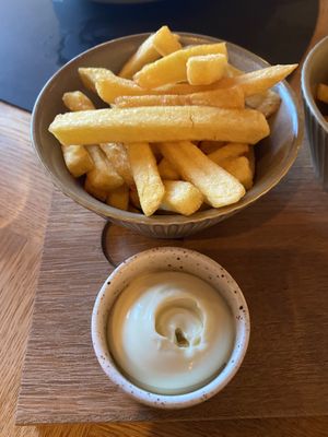 Fries with vegan mayo at Chabot in Vlissingen