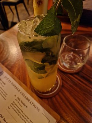 Ananas Kokos Limette Limonade at Quê Ta in Wurzburg