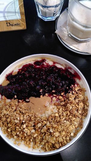 Porridge Liebe at Das Glück Cafe in Darmstadt