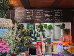 Kleine Hütte, gutes Essen at Vegöner in Erlangen