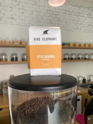 coffee beans from Berlin coffee roastery Five Elephant  at minimal.coffeeshop in Trnava